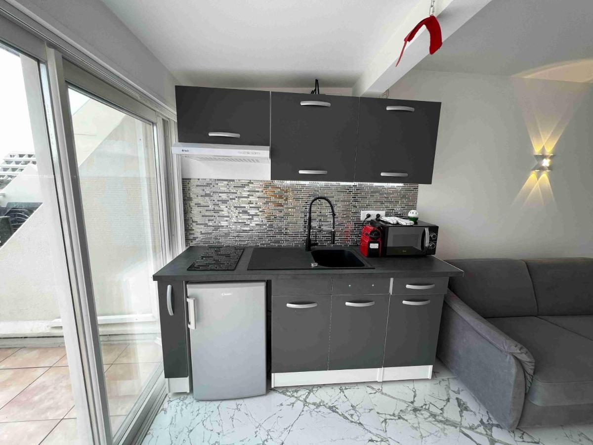 Fetish Studio Agde Buitenkant foto
